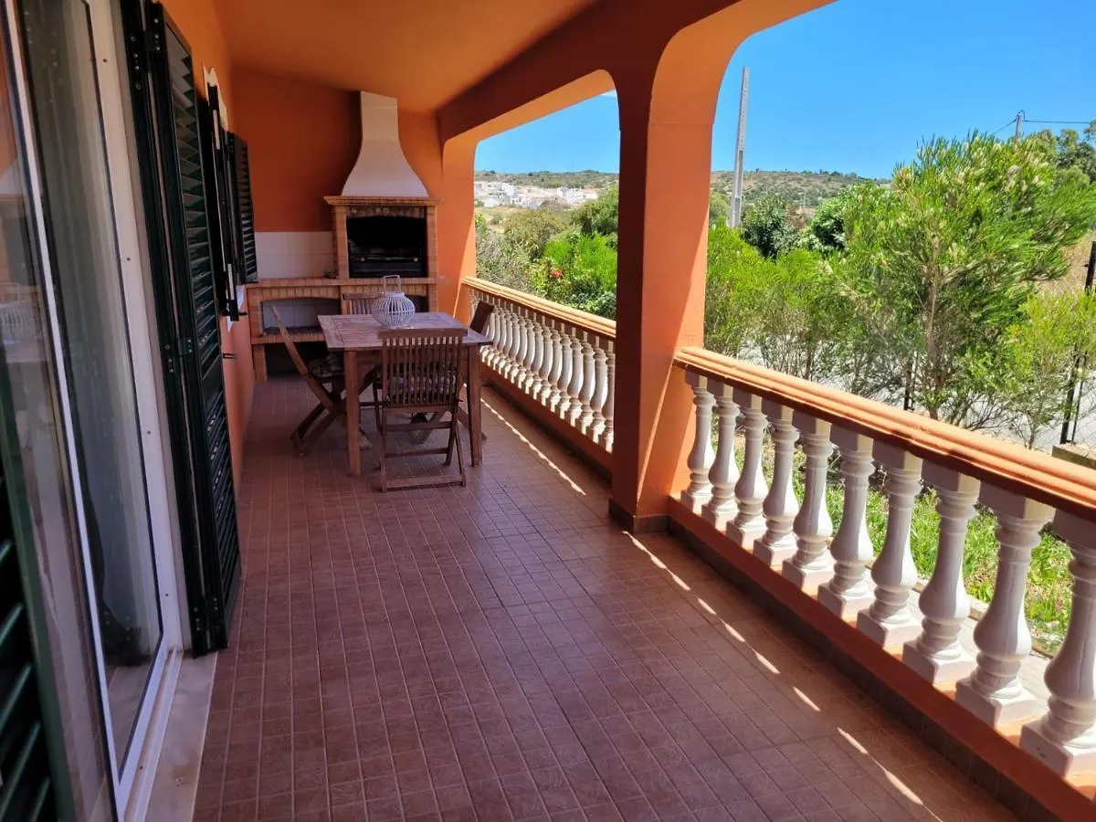 Holiday home Quinta Dos Moledros Villa Figueira
